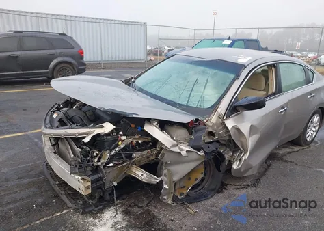 2013 Nissan Altima 2.5 S z USA, uszkodzony, nr VIN 1N4AL3AP9DN526442